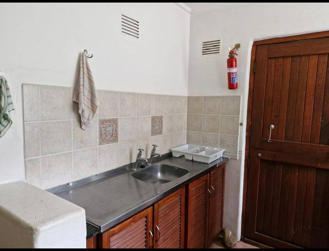 2 BEDROOM APARTMENT FOR SALE IN GLENMORE